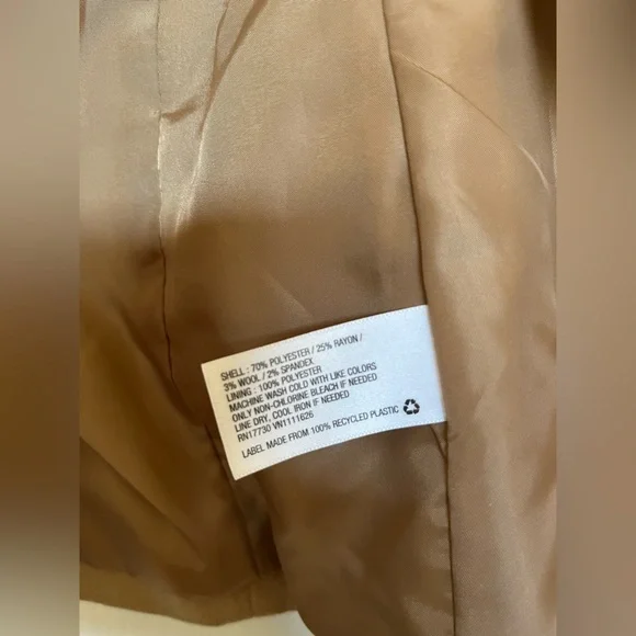 Merona Women's Classic Brown Blazer - Picture 5 of 7